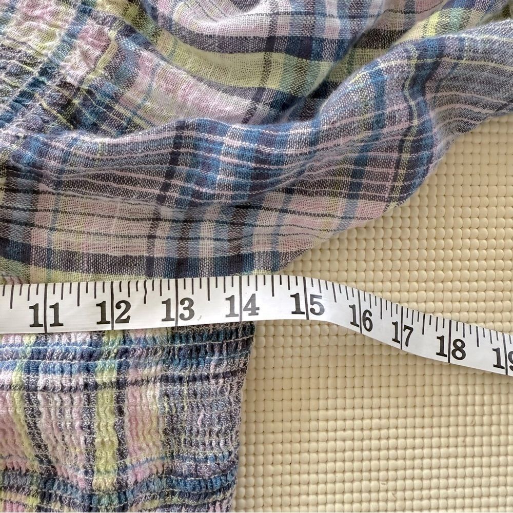 Free People Marlena Plaid Reversable Gauze Smocked Top NWOT Size S - Picture 12 of 16